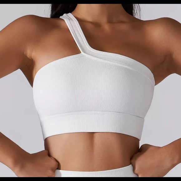 Sports Bra / Every day Bralette - Picture 1 of 3